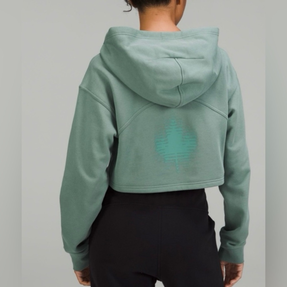 lululemon All Yours Cropped Hoodie Team Canada Size 8